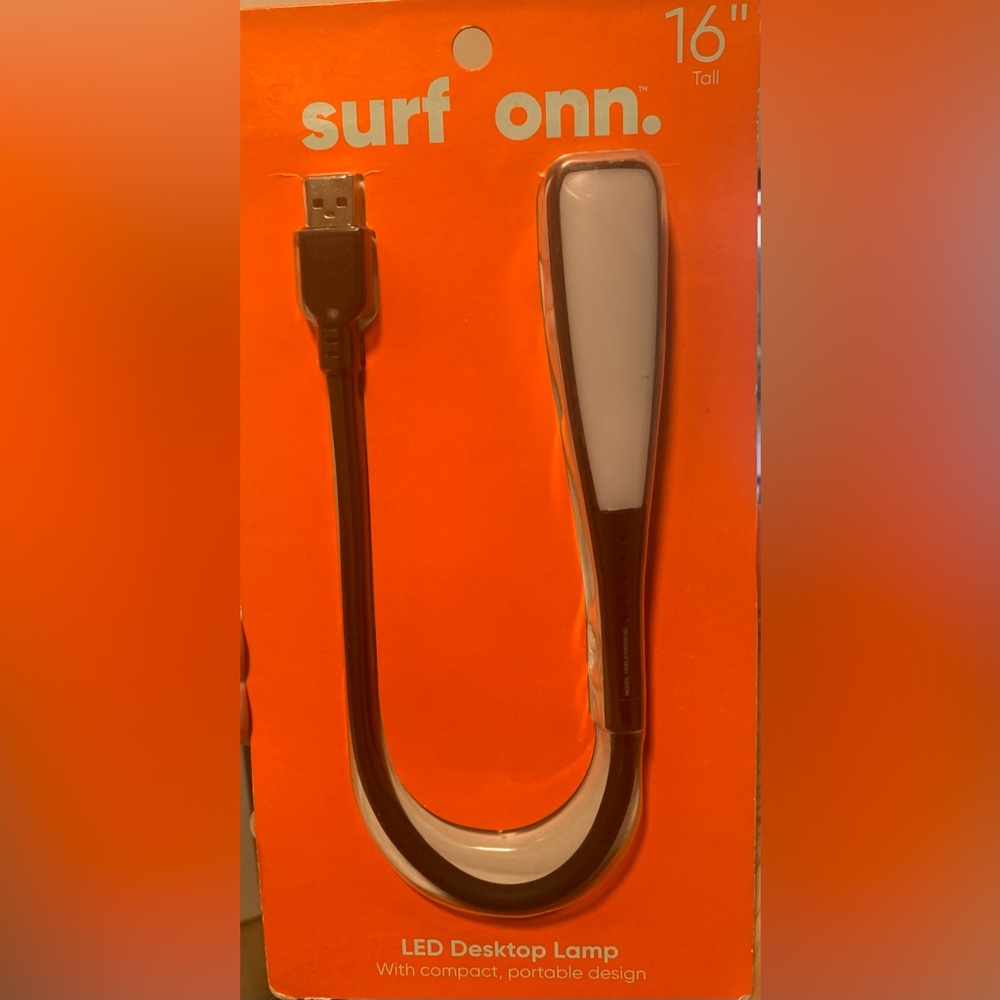 On Running Black and White USB LED Desktop Lamp - Surf onn.